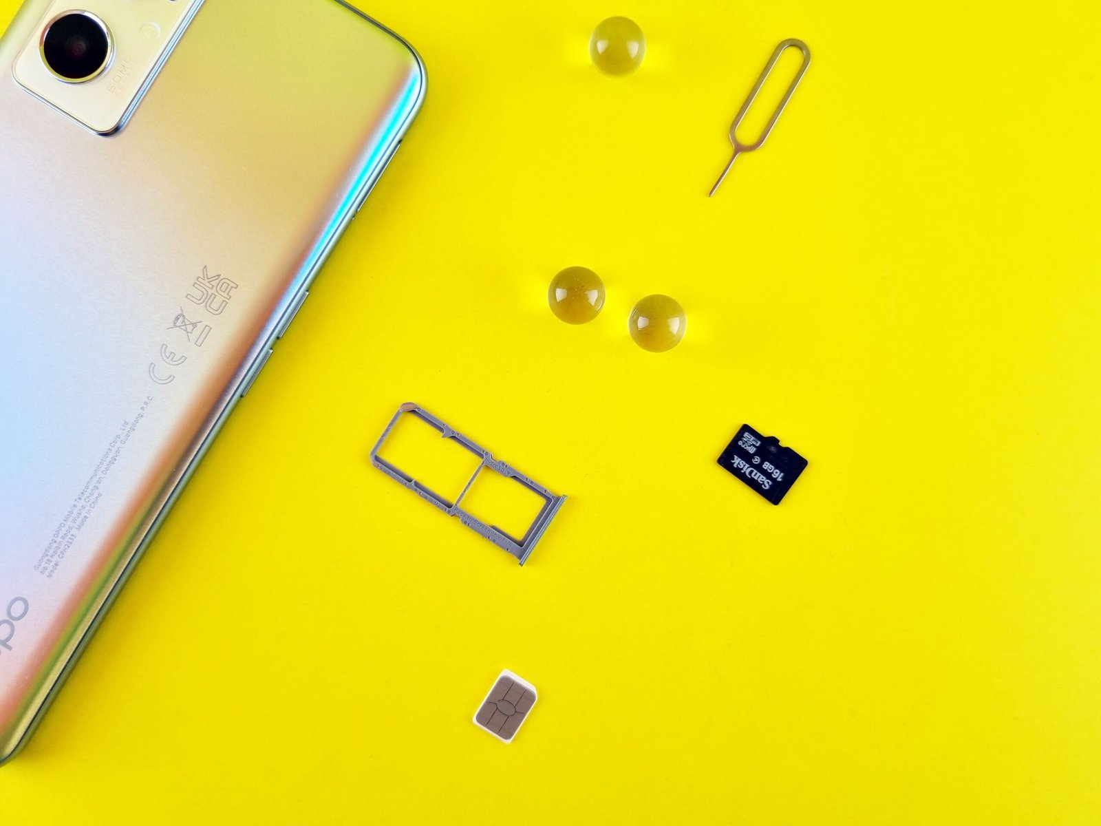 Illustrative image of an Android smartphone and storage management.